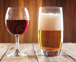 Gli effetti diversi degli alcolici, da birra e vino relax